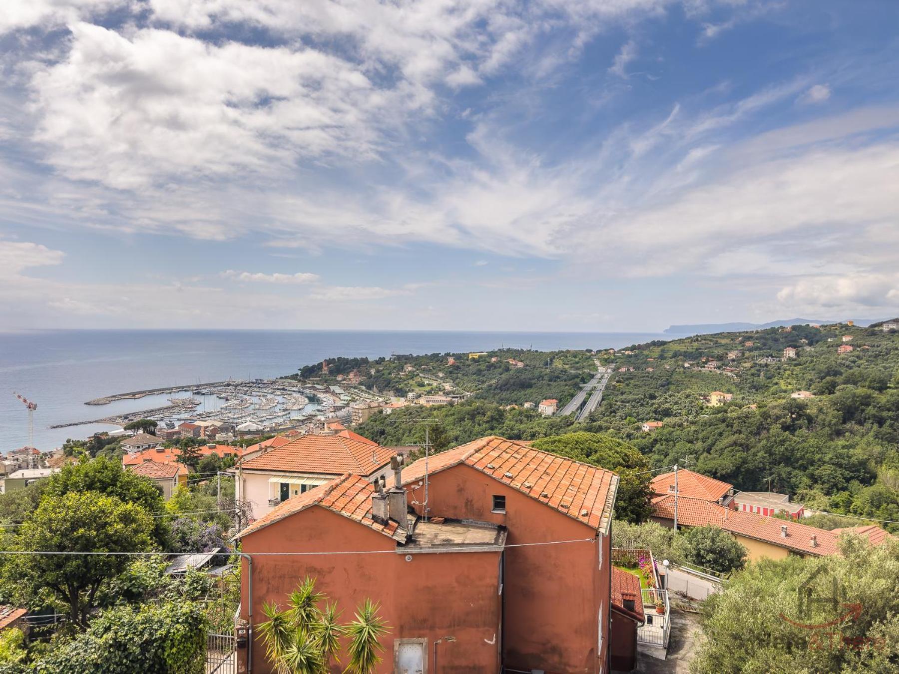 Garden & Sea View - Free Beach Access And Garage - Wifi Varazze Zewnętrze zdjęcie